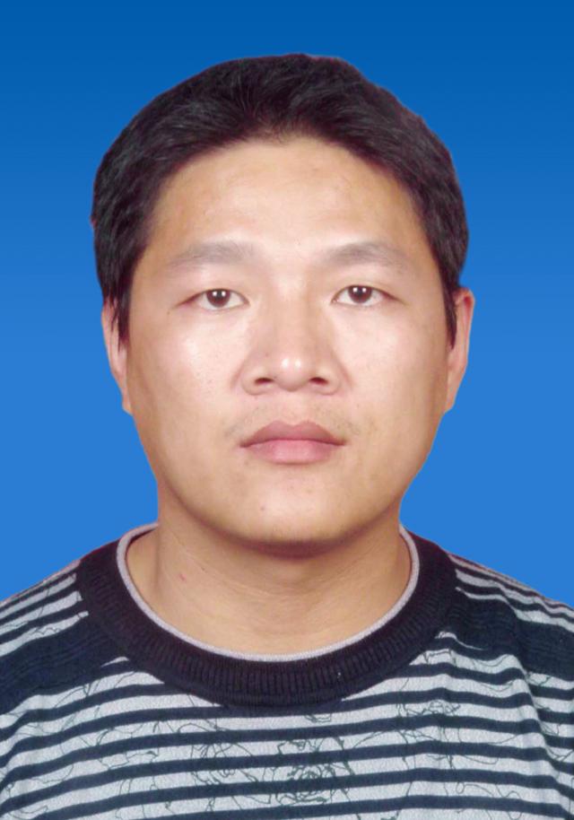 李君华
